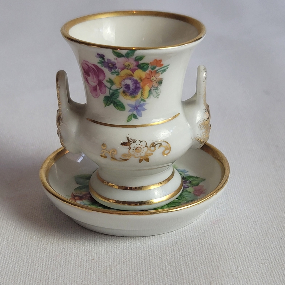 Vintage Elfinware Two Handled Floral Bud Vase With Plate